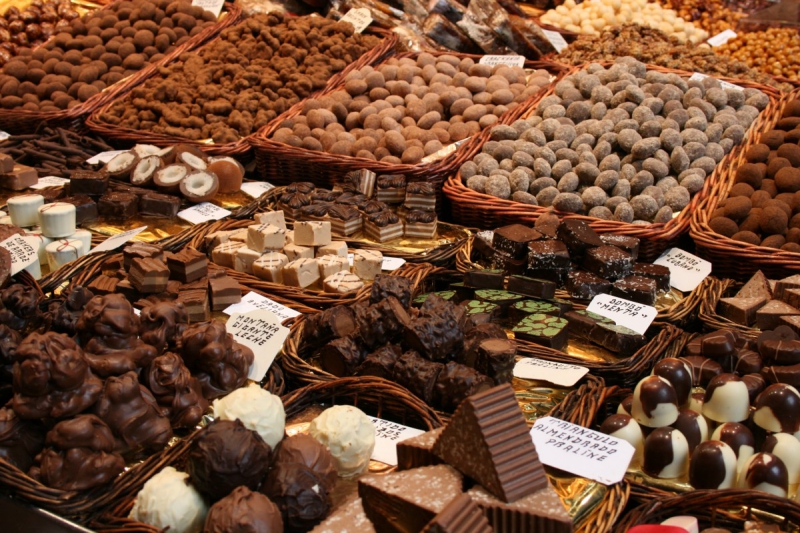 boulangerie-ST PAUL DE VENCE-min_chocolates_chocolate_nibble_sweetness_fine_chocolates_gourmet_candy_brand-752083